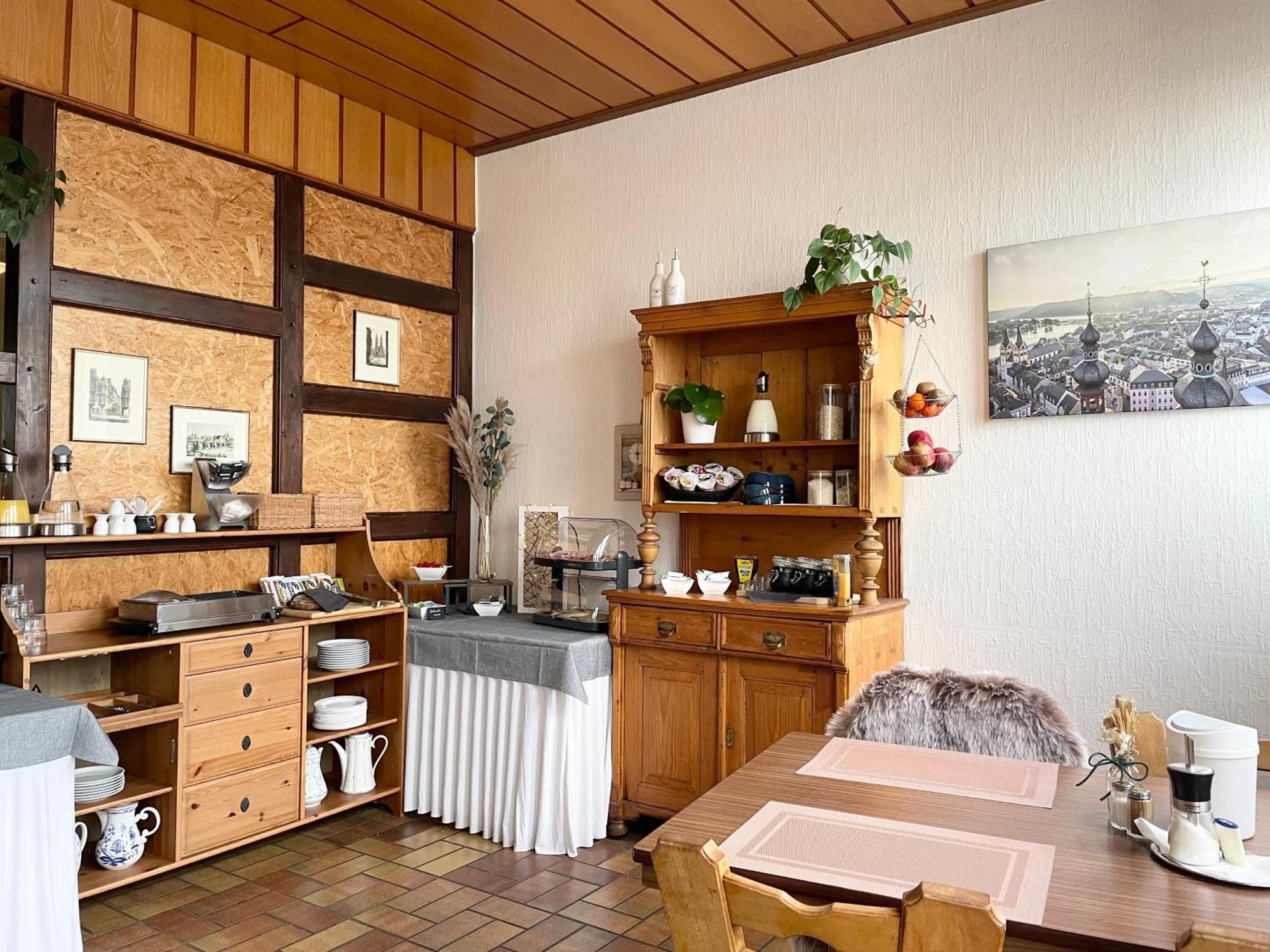 Hotel-Pension Hommen Koblenz  Exteriör bild